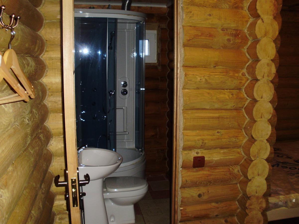 "Lian" Family Hotel & Restaurant Volosyanka  Chambre photo