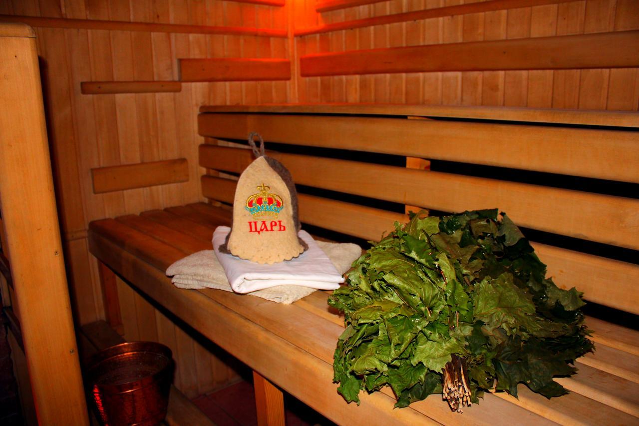 "Lian" Family Hotel & Restaurant Volosyanka  Extérieur photo