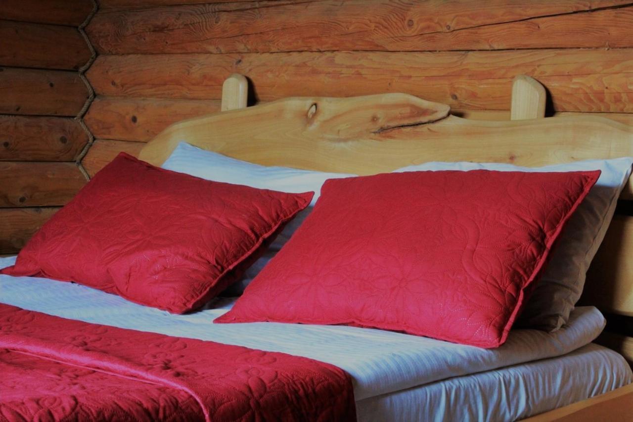 "Lian" Family Hotel & Restaurant Volosyanka  Extérieur photo